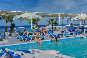 Selena Bay Resort
