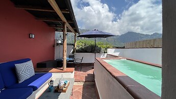 Hotel y Restaurante El Ciruelo