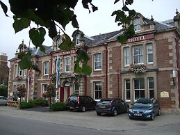 Lovat Arms Hotel
