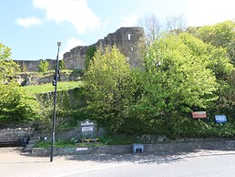 1 Claire House Way