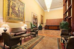 Cairo World Trade Center Hotel & Residences