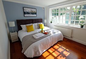 Riverwalk Apartment One