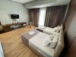 Portik Hotel