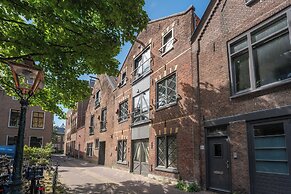 Pakasa Leiden