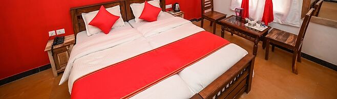 Hotel Surya Villas