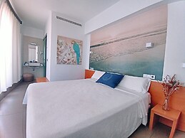Hotel Alboran