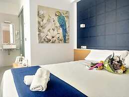 Hotel Alboran
