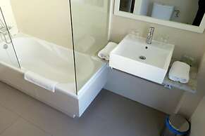 Hotel Alboran