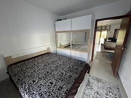 3 Bedroom Apartment With Pool