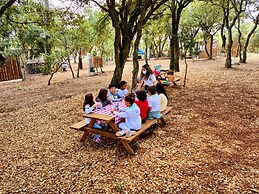 Natura Fun House & Camping