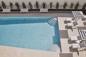 Hotel Alba Adelaide