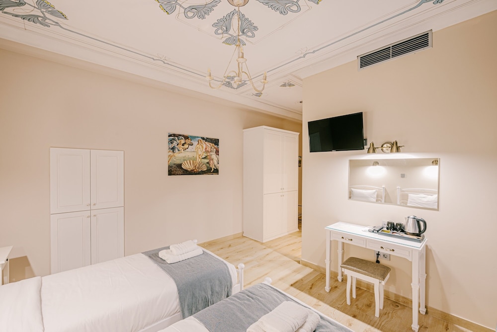 Neapolis 1897 Boutique Luxury Rooms