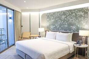 The Quarter Chaophraya by UHG