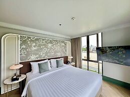 The Quarter Chaophraya by UHG