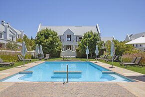 Winelands Golf Lodges 24