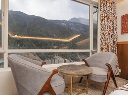 Snowland Resort & Spa - Riverfront