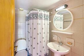 Rouladina Apt 2 in Stalos