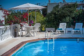 Rouladina Apt 2 in Stalos