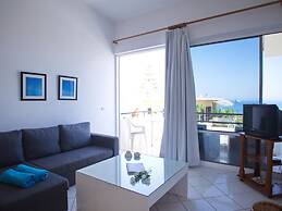 Rouladina Apt 6 in Stalos