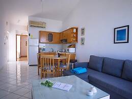 Rouladina Apt 6 in Stalos