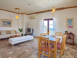 Rouladina Apt 1 in Stalos