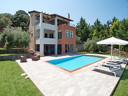 Villa Avra in Vrises