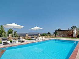 Villa Avra in Vrises