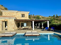 Villa Kalypso in Spartia