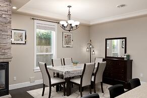 Lina House