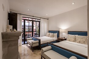 Luxury Apartments with Rooftop & Jacuzzi
