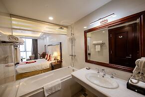 The Shine 2 Hotel & Apartment