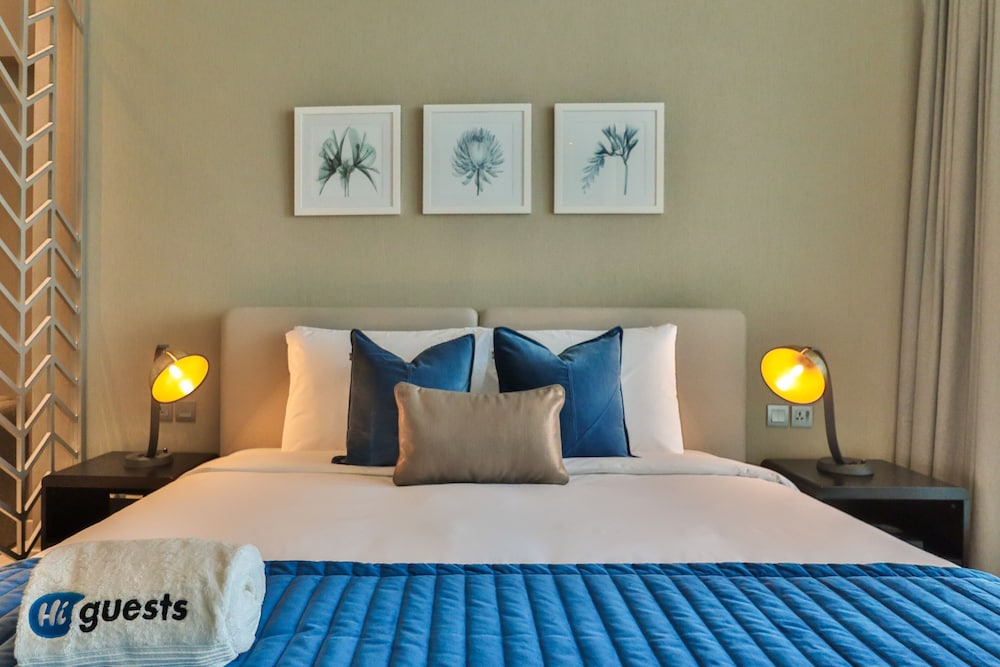HiGuests - DAMAC Maison Prive Tower A