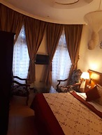 Puma Garden and Suites