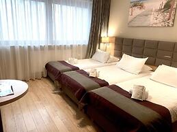 CONRAD Comfort Hotel****