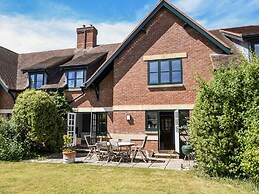 12 The Gardens