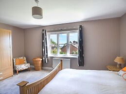 12 The Gardens