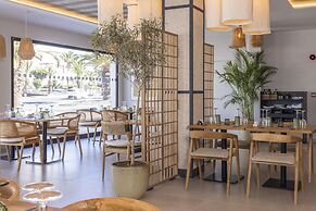 Radisson Blu Resort Lanzarote - Adults Only +16