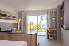 Radisson Blu Resort Lanzarote - Adults Only +16