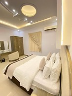 Casa Suites Al Munsiyah