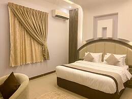 Casa Suites Al Munsiyah
