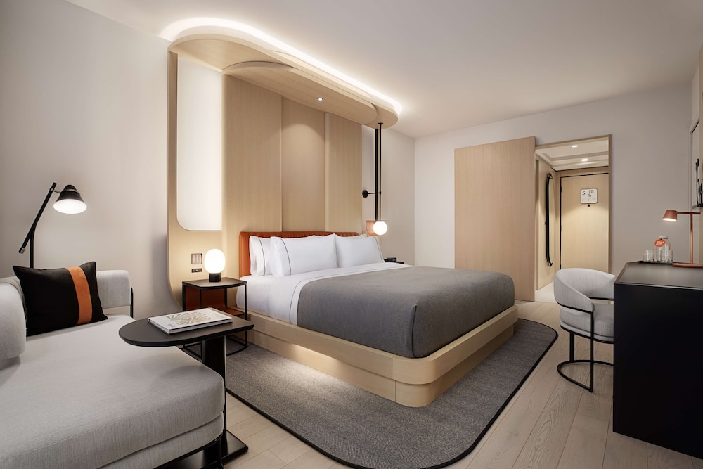 Canopy By Hilton Toronto Yorkville