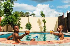 Etang Guest House