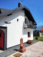 Relax Home Rajna Korenica