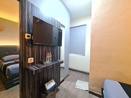 Infiniti Hotel