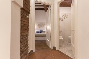 Casa Dora by Mmega