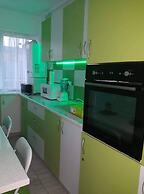 Stunning Green Studio 43