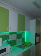 Stunning Green Studio 43