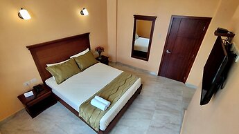 Hostal California Inn