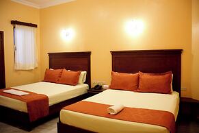 Hostal California Inn