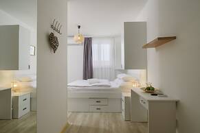 Villa White